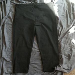 Old Navy Black yoga pants